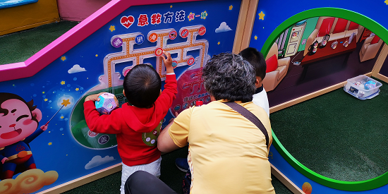 这张记录着守护儿童远离烧烫伤危险的“健康中国”地图，很暖！