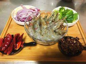 让你抖上瘾的抖音,到底带火了多少神奇的单品