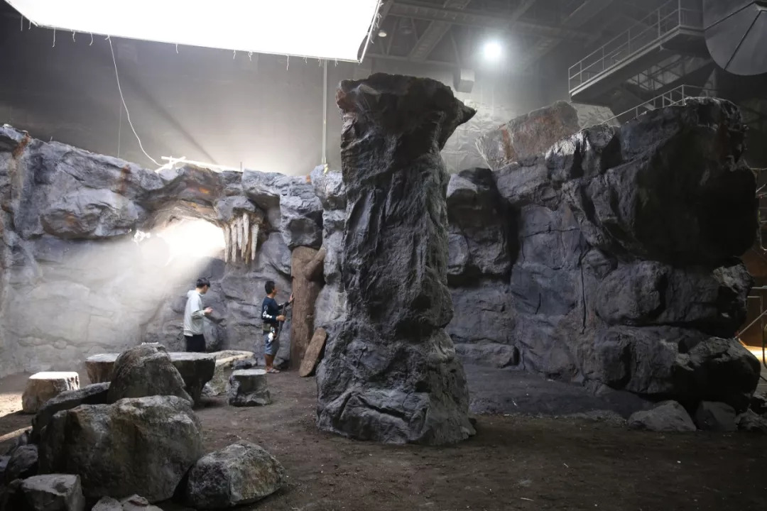 去年那个不是人的广告,居然敢出续集?