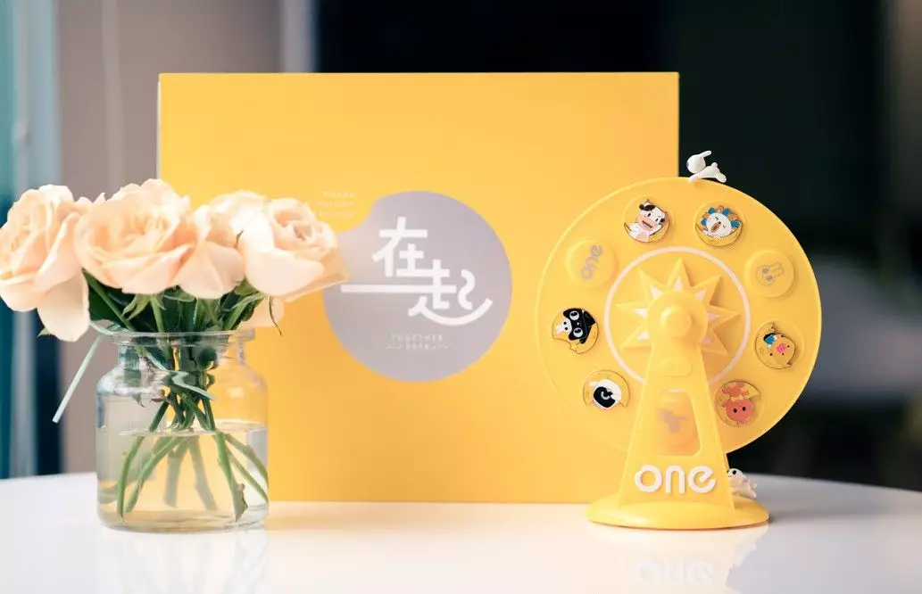 腾讯、阿里、网易、杰士邦等30家中秋月饼设计盘点！