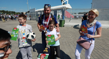 生和堂《嗨,看球去》定制栏目体育营销