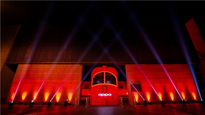 OPPO 新年“奇”遇记
