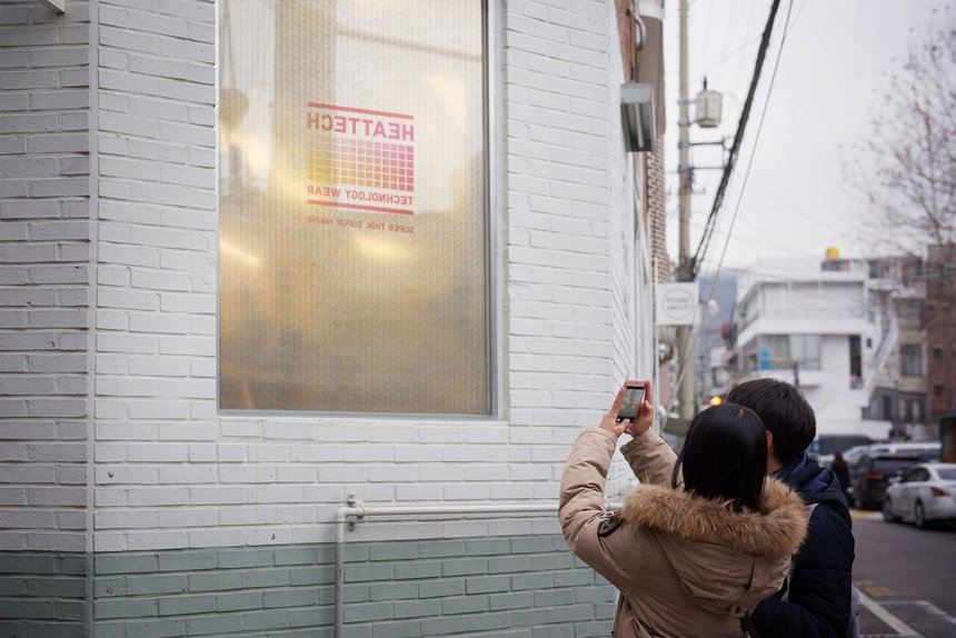 优衣库用一张泡泡纸,上演了一个“最温暖的广告”