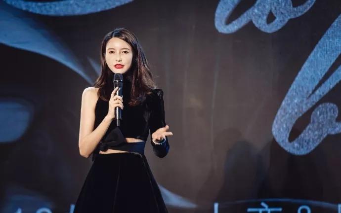 网红第一股赴美上市,“张大奕们”还能驱动网红经济的下半场吗?