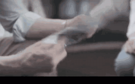 听父母的还是听自己的?女神迪丽热巴给了最好的答案~