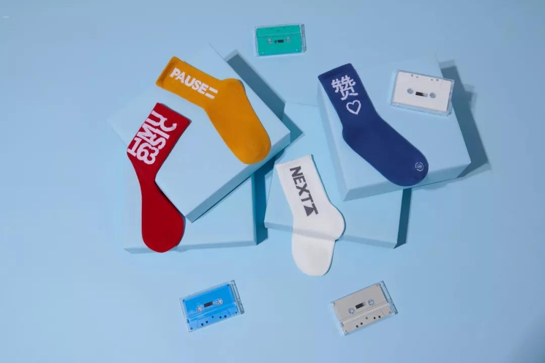 网易云音乐卖内衣了