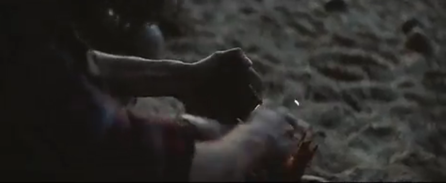 如何毁掉一个人?试试拿走他的手机…