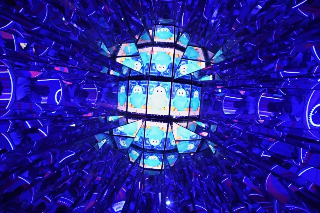 韩都衣舍UFO,把地球撞出了一个脑洞