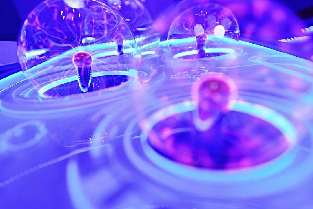 韩都衣舍UFO,把地球撞出了一个脑洞