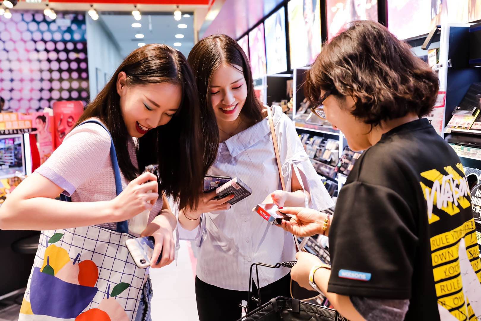 屈臣氏美妆节#美无国界,美有道理#