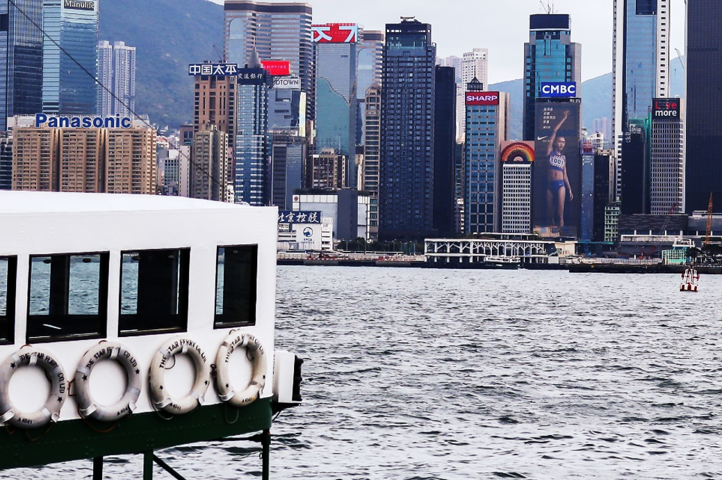 女神节她力量!雅仕维x耐克跳高女神广告