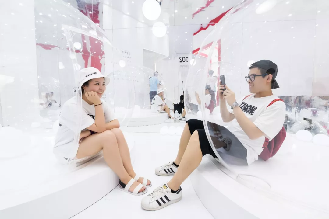 冈本:这次让我们靠的更近