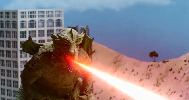 这个戛纳创意奖拿到手软的品牌,拍了部沙雕版《哥斯拉》