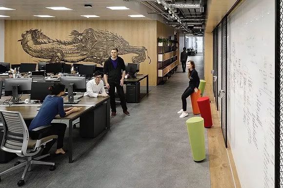 广告公司不断裁员和重组,今年是自救的开始