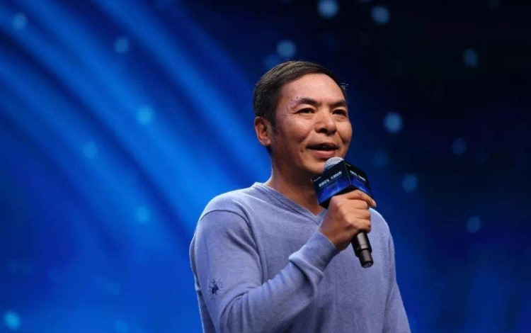 从微信新版看张小龙的产品之道,回归社交和用户本质