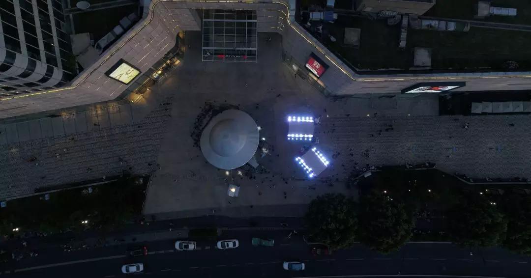 韩都衣舍UFO,把地球撞出了一个脑洞