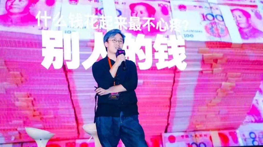 我不怕你们说BOSS直聘、铂爵旅拍的广告是垃圾,无所谓