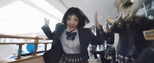 燃爆!日本广告“一镜到底”集760位师生狂飙热舞,瞬间获上w点赞!