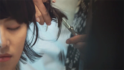 #美不能输#!在这带刺的世界,唯品会给女人们带来一面盾牌