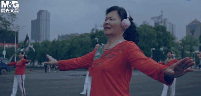 晨光高考微电影《你不是一个人在战斗》