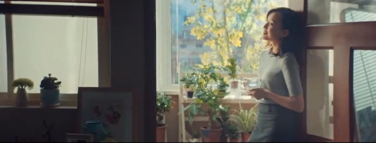 为了找回生活中被遗失的能量,天猫拍了支《新鲜女子图鉴》