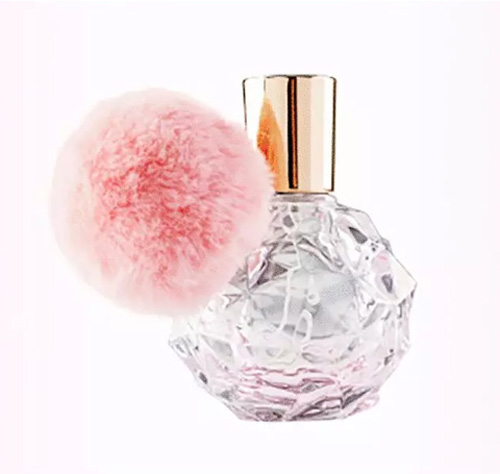 乐事 × UGG 樱花限定:谁说乐事只是薯片大佬?