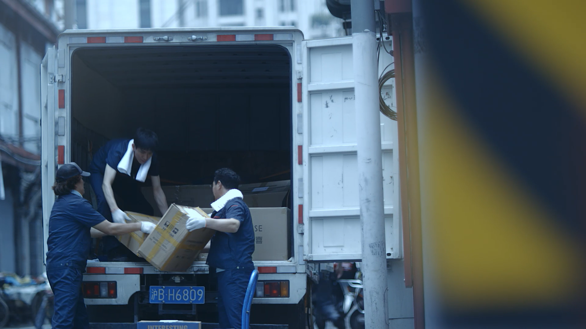 招联金融:抛开卖惨和苦情,该怎样讲一个动人的故事?