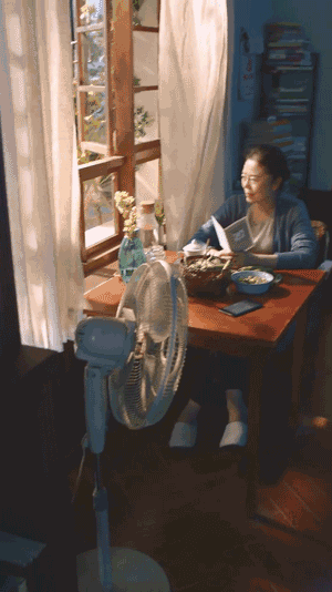 宝洁×意类丨母亲节,来看看朋友圈晒爱帖背后的故事