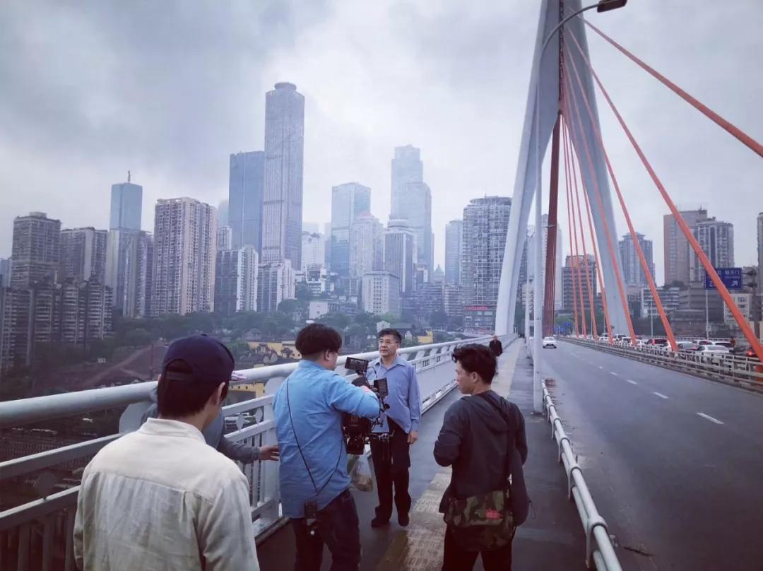 唯品会×颉摩丨你爸可能已经偷偷出去找工作了