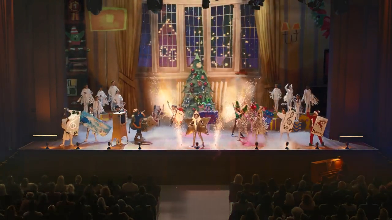 Sainsbury's的圣诞广告邀请了一群小朋友来表演