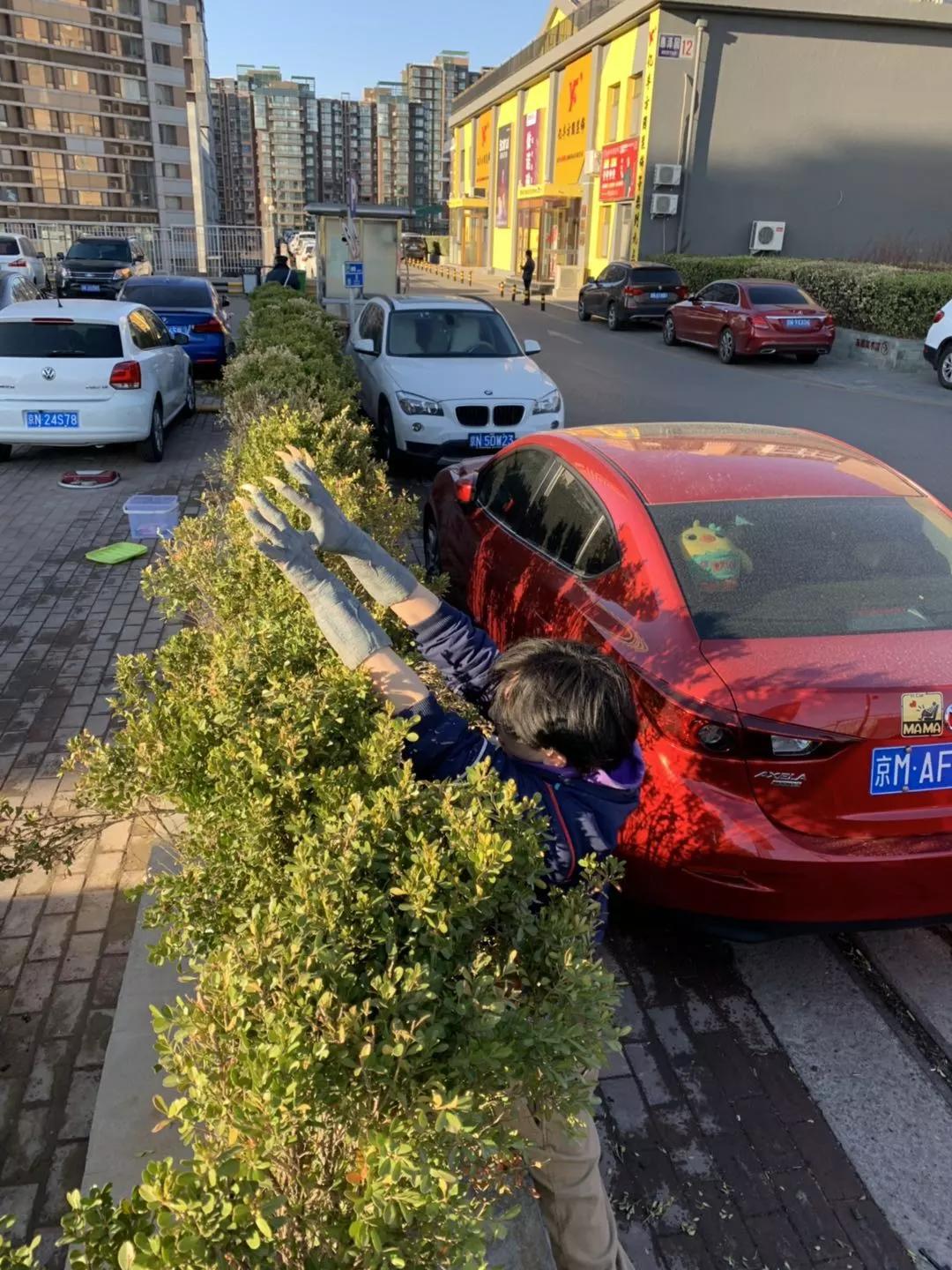 喝酒配花生,这支“黄飞红”广告沙雕了!