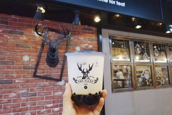 奶茶生意越做越大,为何我们总是戒不掉它?