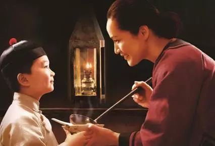 不瞒你说,我是看广告长大的