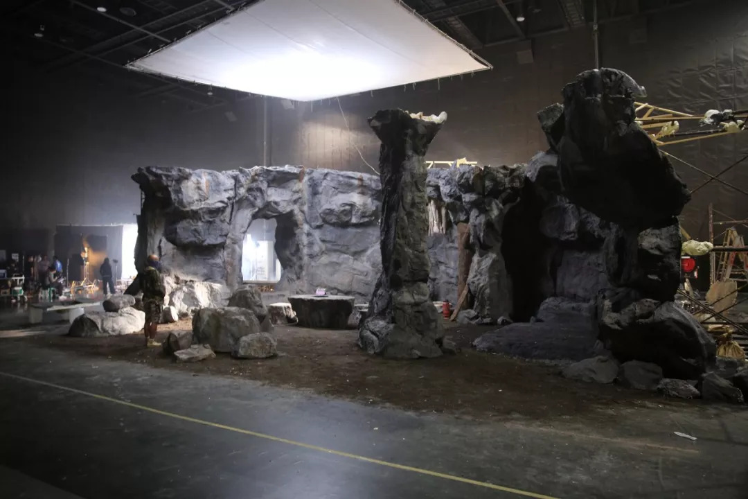 去年那个不是人的广告,居然敢出续集?