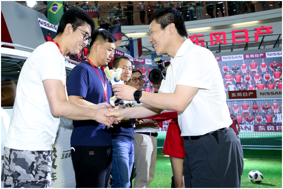 燃情世界杯，东风日产携手CCTV5打造足球盛宴