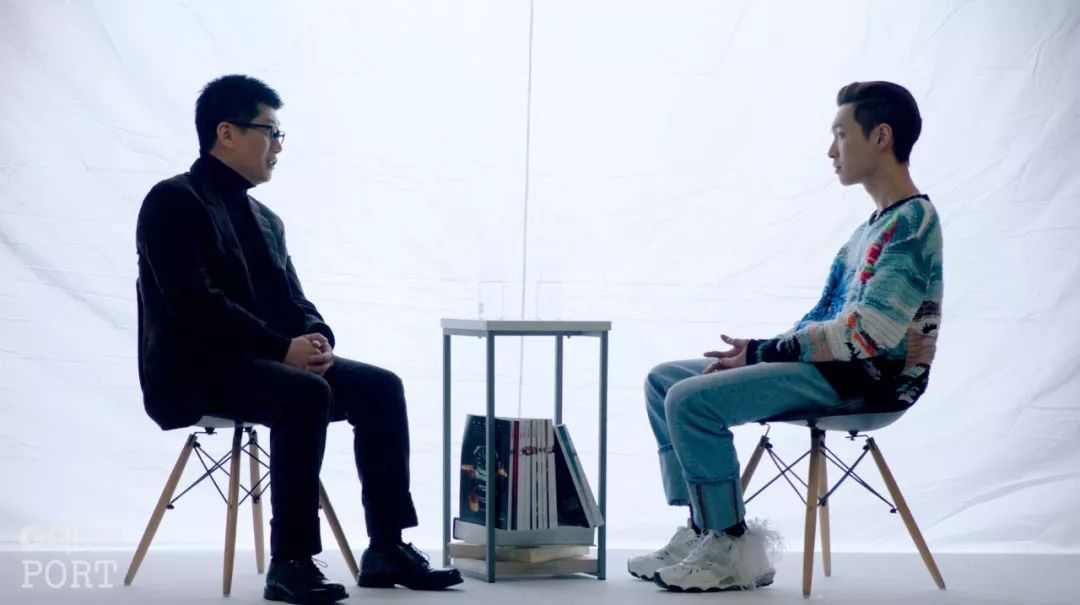 洞察 |王源X雷军新组合出道?! “大佬”与“爱豆”的混搭会成为一种趋势吗?