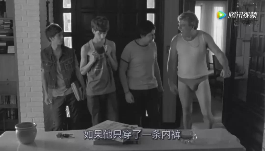 戛纳创意节获奖短片:快来救救只穿内裤的爸爸!