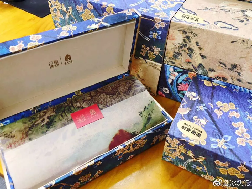 腾讯、阿里、网易、杰士邦等30家中秋月饼设计盘点！