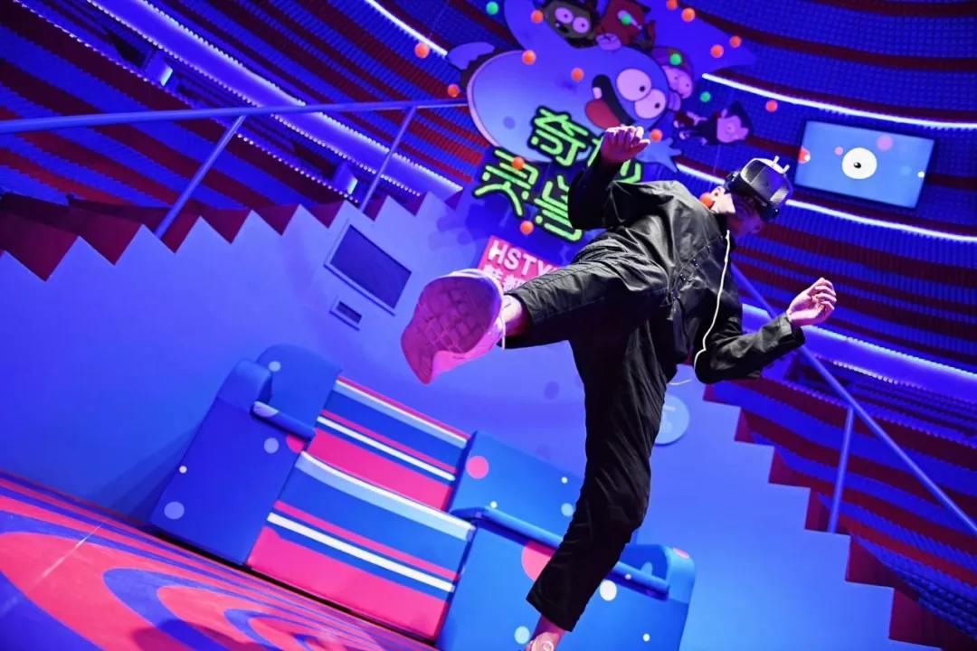 韩都衣舍UFO,把地球撞出了一个脑洞