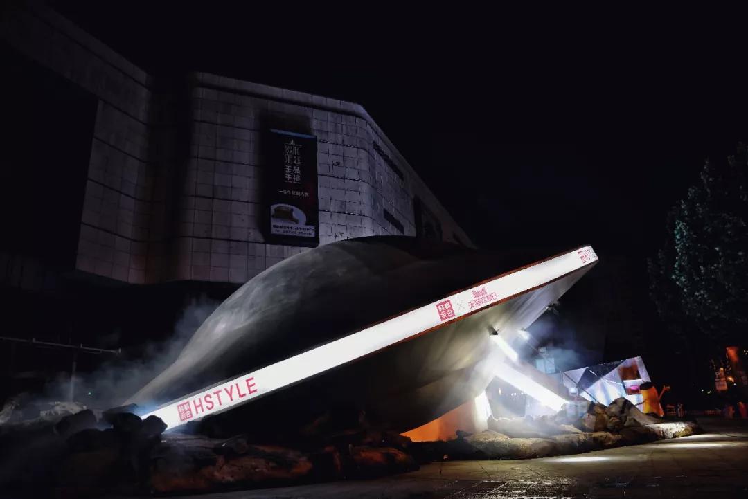 韩都衣舍UFO,把地球撞出了一个脑洞