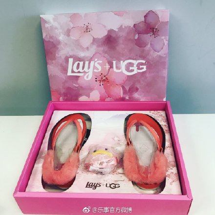 乐事 × UGG 樱花限定:谁说乐事只是薯片大佬?