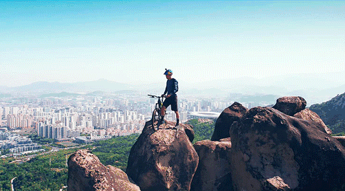 我们的各种不快,往往是我们走得太快