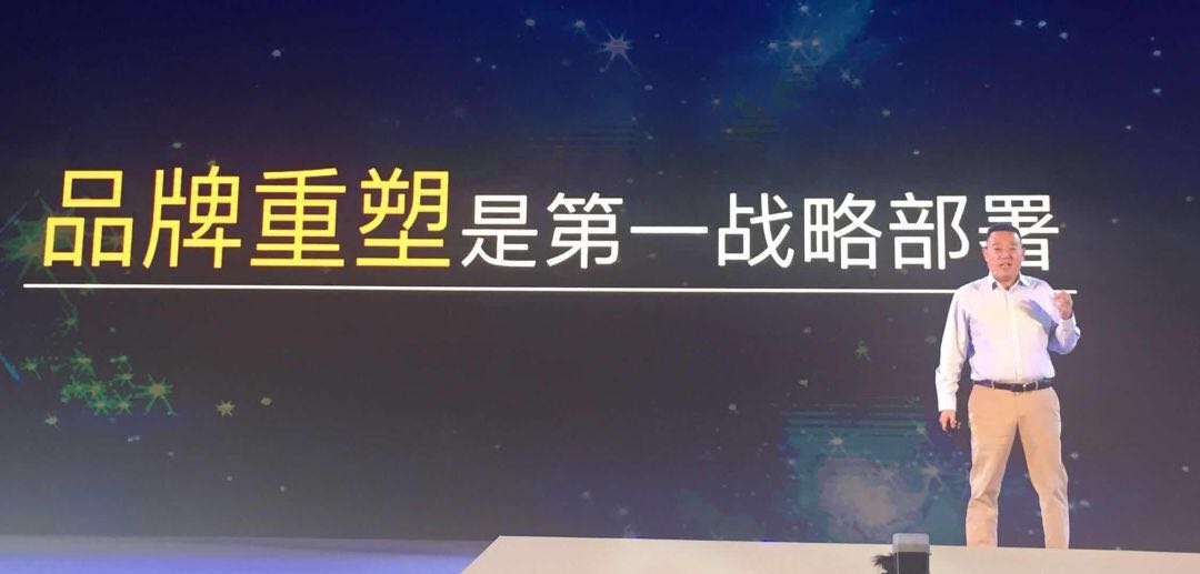 分众传媒助力雪花啤酒夺伦敦国际奖，全息电梯广告引爆全球