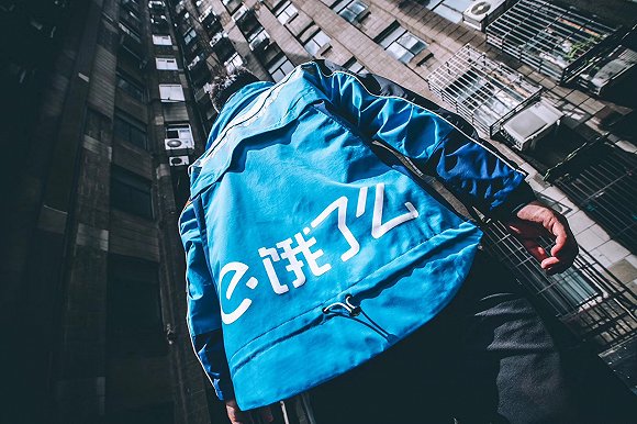 饿了么卖衣服了,竟然有点好看!