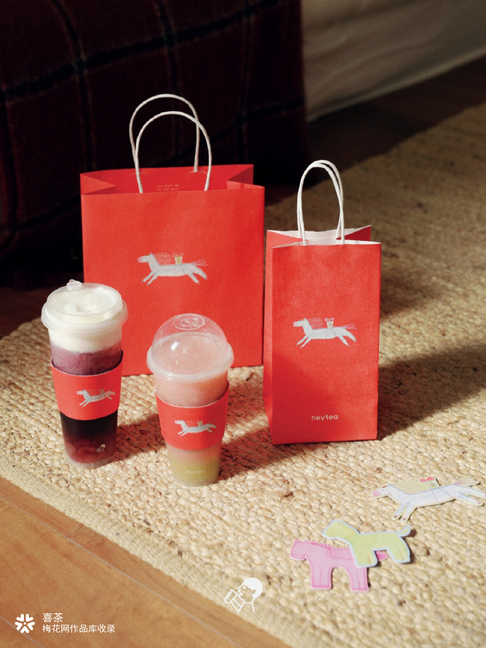 马年，喜茶请马思纯画了一匹马