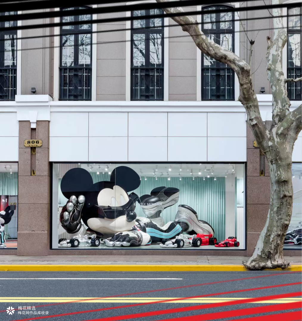 奇速全开，米奇米妮全新赛车主题形象亮相上海