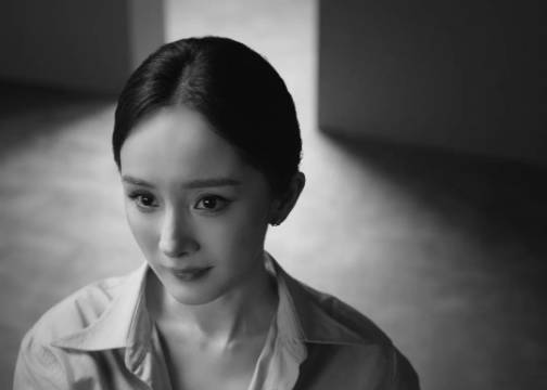 PRADA我本莫测香水x杨幂：是谜？还是幂？