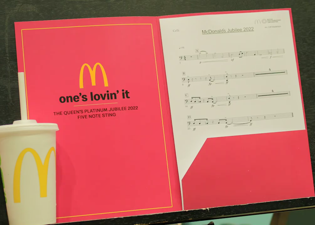 麦当劳经典广告曲改头换面，新版本很尊贵！