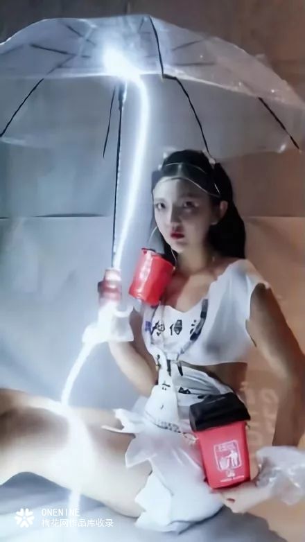 聚划算海报，卖空借势营销：垃圾分类，也可以很cool！