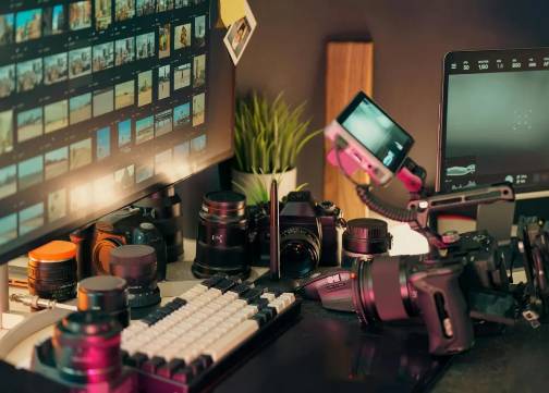 爱奇艺热搜背后，揭秘“买脸”这门生意